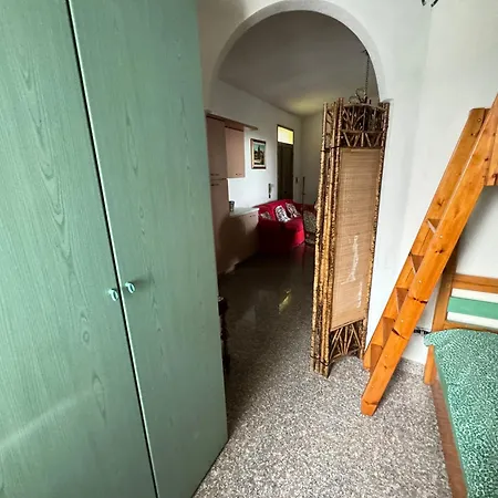 Pm Via Delle Mimose *